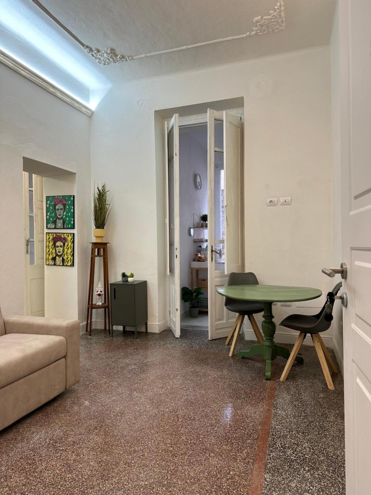 Palazzo Pilo Bed & Breakfast Sassari Bagian luar foto
